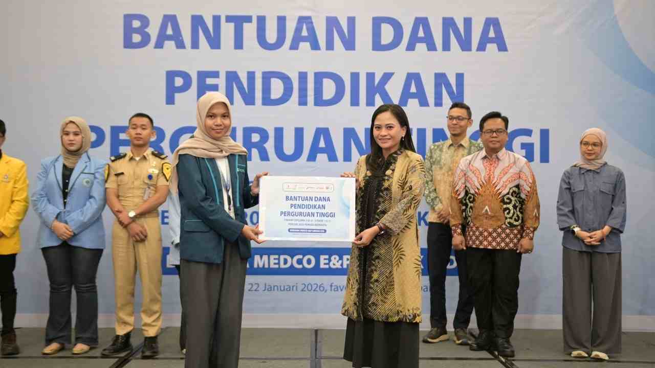 375 Mahasiswa dan Guru Honorer Dapat Beasiswa SKK Migas & Medco E&P, Begini Dampaknya!