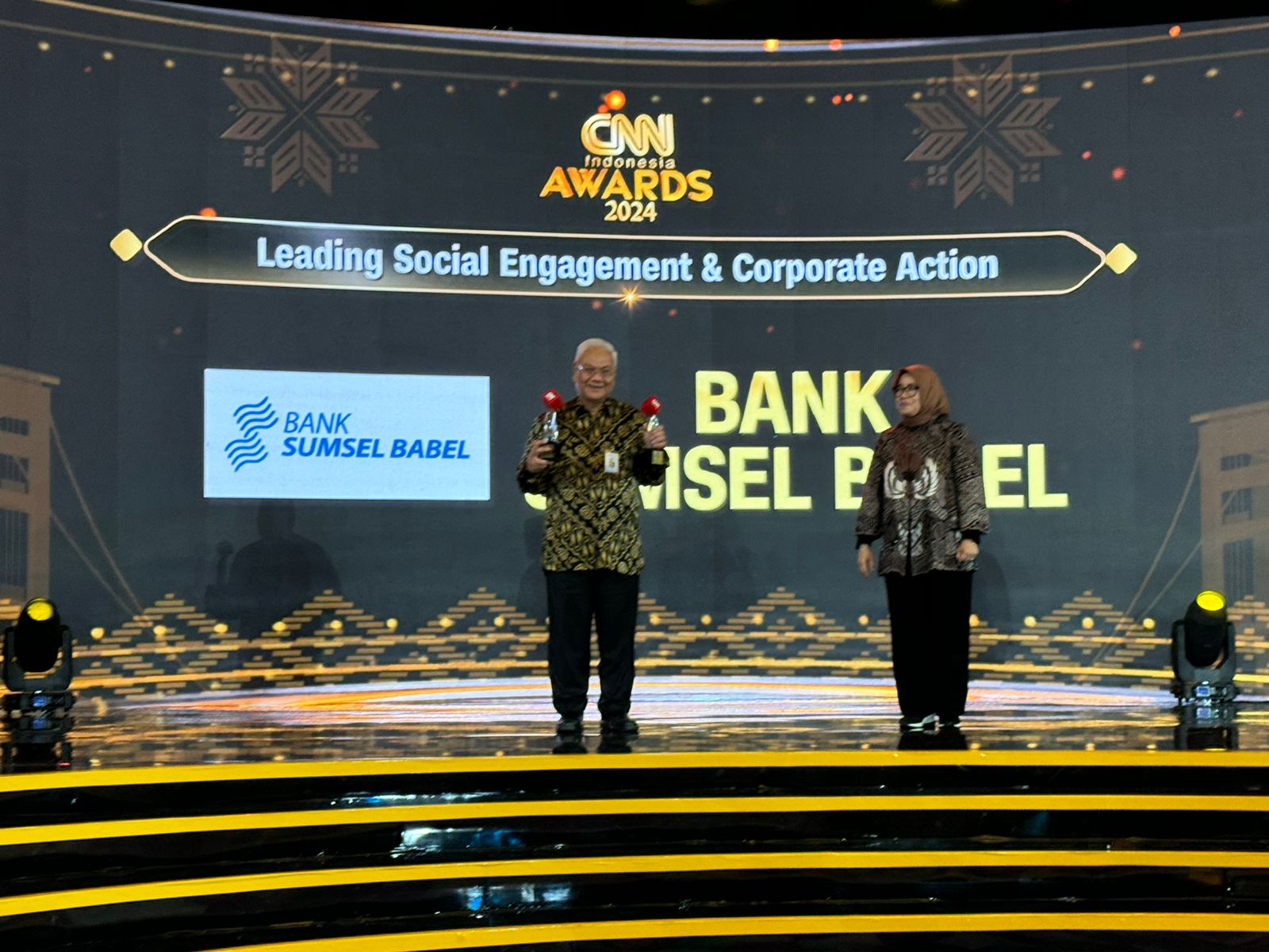 Sukses Kembangkan Ekosistem Digital, Bank Sumsel Babel Diganjar Penghargaan Bergengsi 