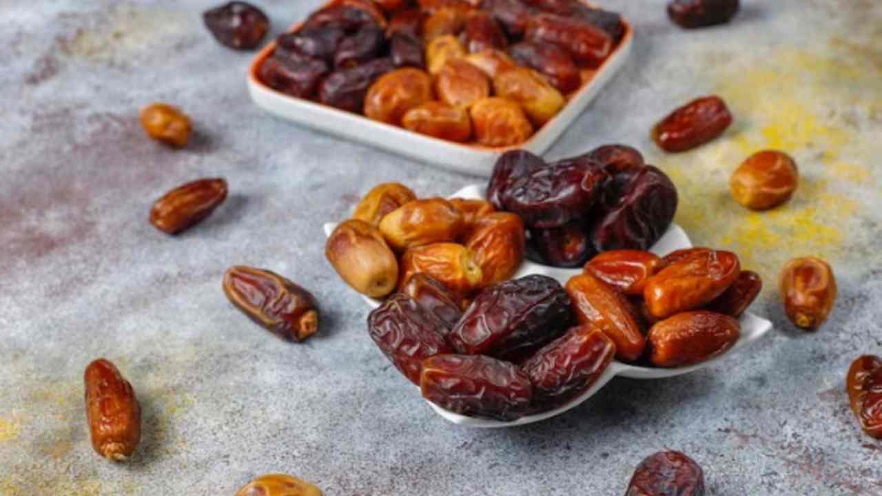 Rahasia Tetap Kuat Selama Puasa Ramadan, Simak 14 Khasiat Kurma Ini