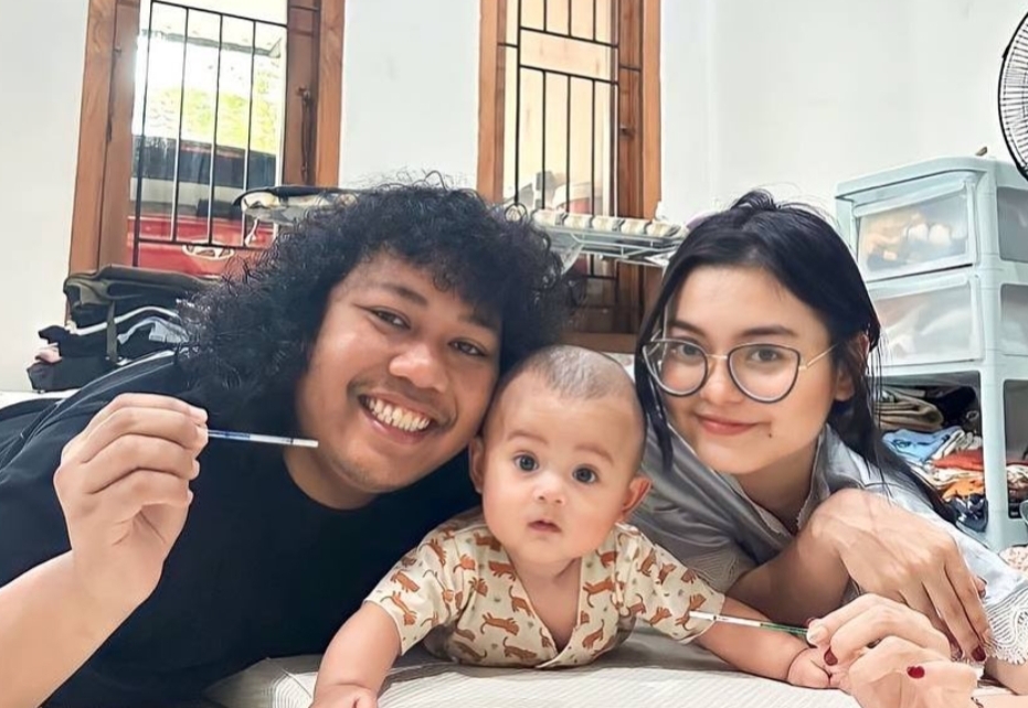 Istri Hamil Anak Kedua, Komika Marshel Widianto Riang Gembira