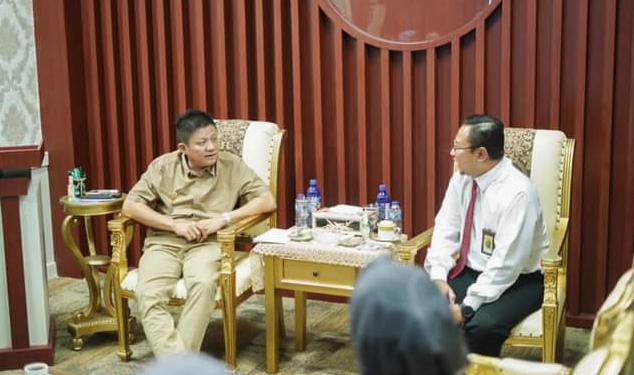 Silaturahmi ke Bupati OKU Timur, Kepala KPP Pratama Baturaja Singgung Penggunaan NIK Sebagai NPWP