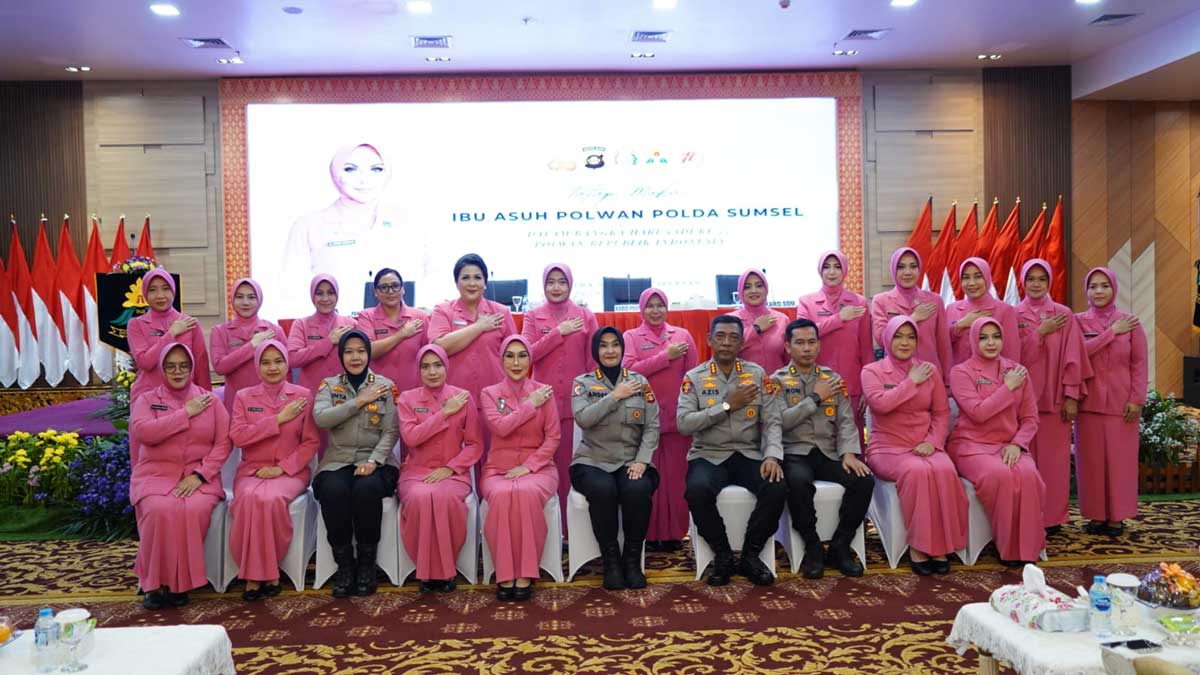 Ibu Asuh Polwan Polda Sumsel Tekankan Profesionalisme dan Bijak Bermedia Sosial