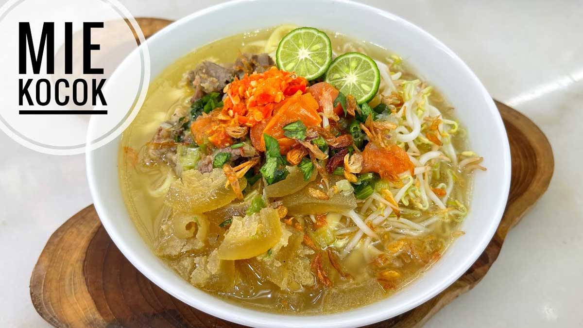 5 Rekomendasi Makanan Lokal yang MemiKhas Kota Bandung Paling Populer dan Enak, No 3 Cocok Dikala Musim Hujan