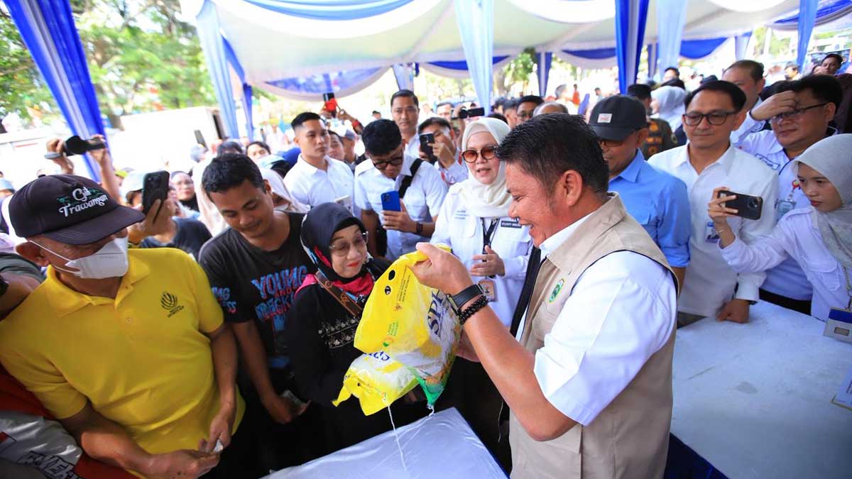 Stok Beras Sumsel Aman Hingga 10 Bulan ke Depan: Gubernur Herman Deru Minta Masyarakat Tidak Panik