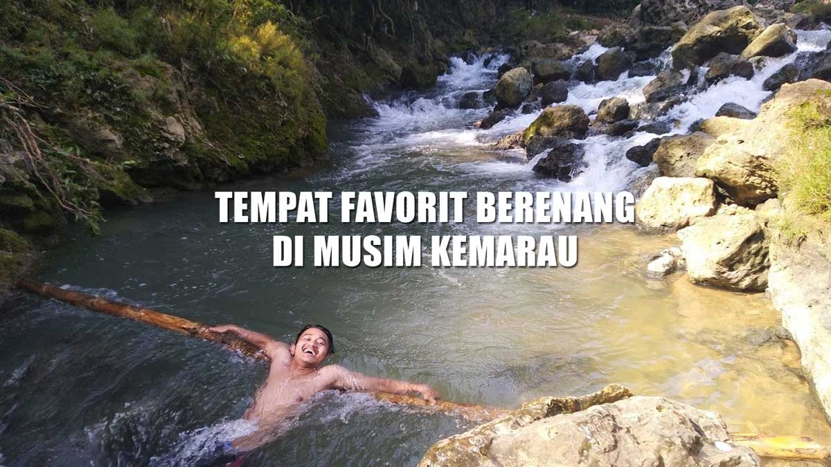 Kolam Sumber Krawak Tuban, Tempat Favorit Berenang di Musim Kemarau, Seger Poll! 