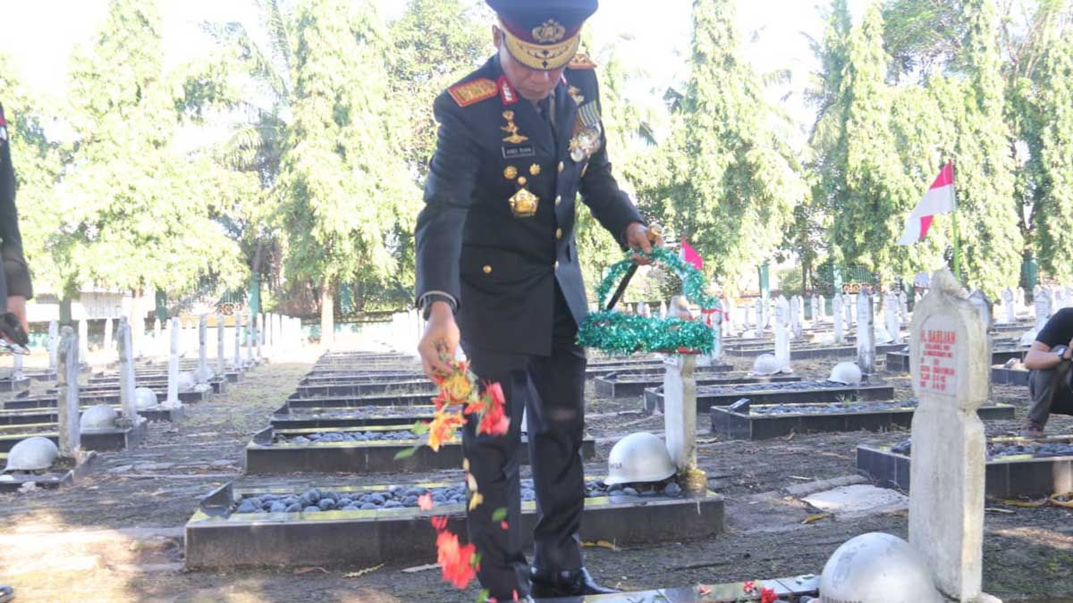Kapolda Sumsel Hadiri Ziarah Rombongan Peringatan HUT ke-80 TNI