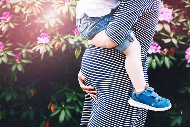 Jangan Stres, Ini 7 Tips Menjalani Kehamilan sambil Mengasuh Balita
