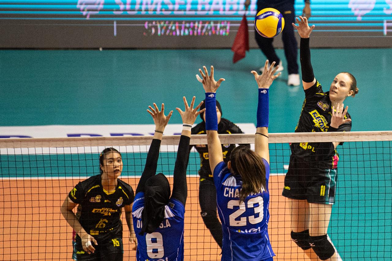 Jakarta Electric PLN Pastikan Lolos Final Four PLN Mobile Proliga 2025