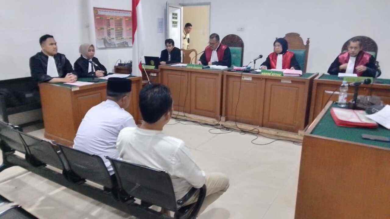 Jalani Sidang Perdana di Pengadilan Tipikor Palembang, Jaksa Gadungan Didakwa Jaksa Asli