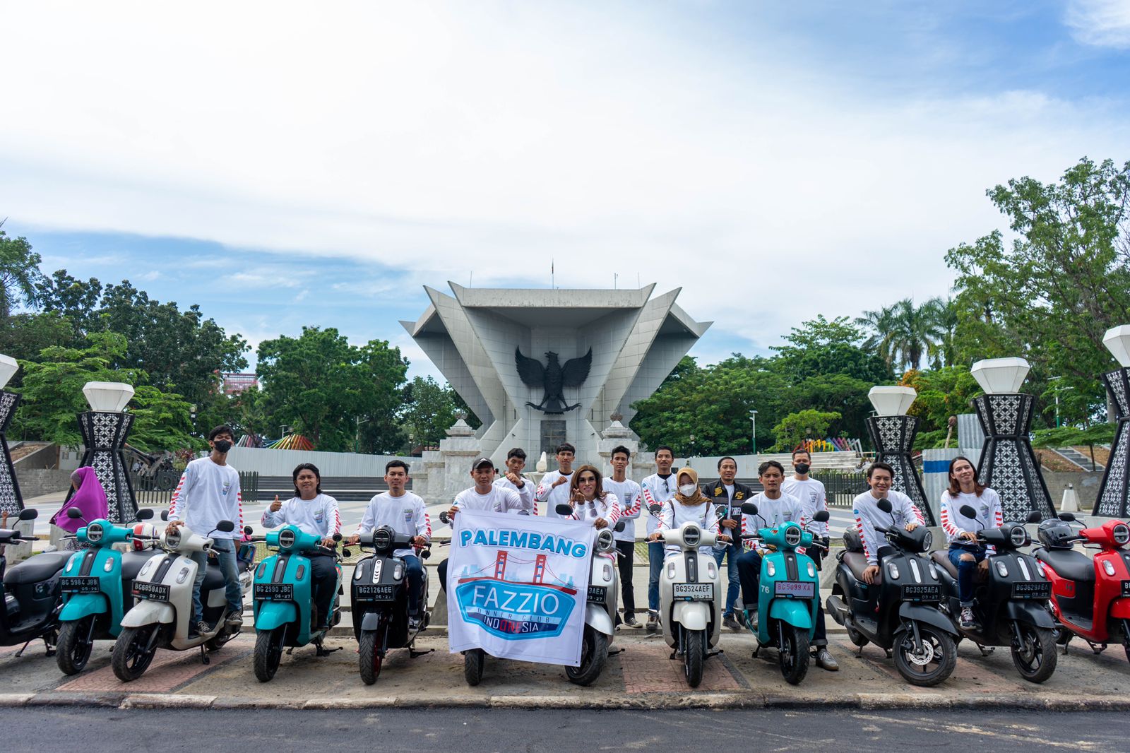 Hadirkan Touring Sumpah Pemuda, Yamaha Rangkul Konsumen Yamaha Fazzio Hybrid-Connected di Seluruh Indonesia