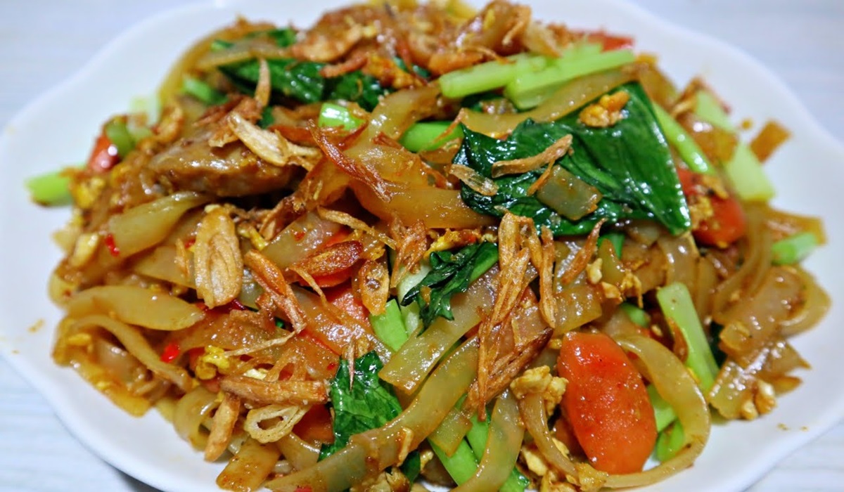 Gurihnya Mantap! Resep Kwetiau Goreng Pedas, Ini Bumbu Rahasia Kwetiau ala Resto Dijamin Gampang Banget Bikinn