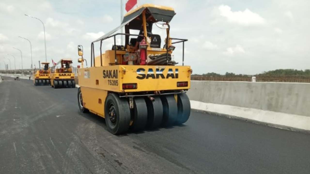 Kurun Waktu 12 Bulan, Tol Terpeka 189 Kilometer Ditingkatkan Kualitasnya oleh HKA   