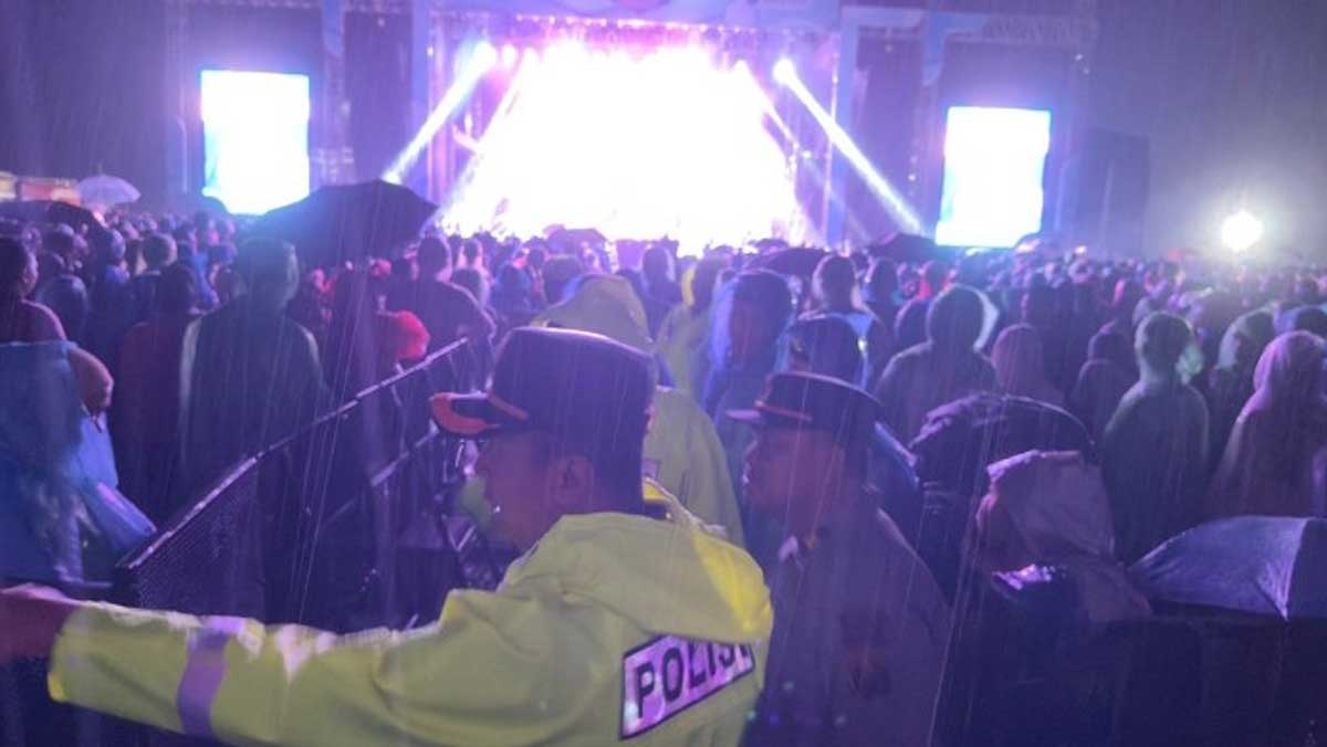 Tanjung Senai Jadi Lautan Manusia, Kapolres Ogan Ilir Apresiasi Ketertiban Warga Saat Konser Dadali