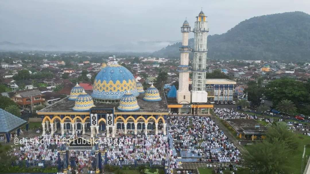 Momen Shalat Idul Adha di Masjid Agung Assalam, Wali Kota Lubuklinggau Izin Pamit