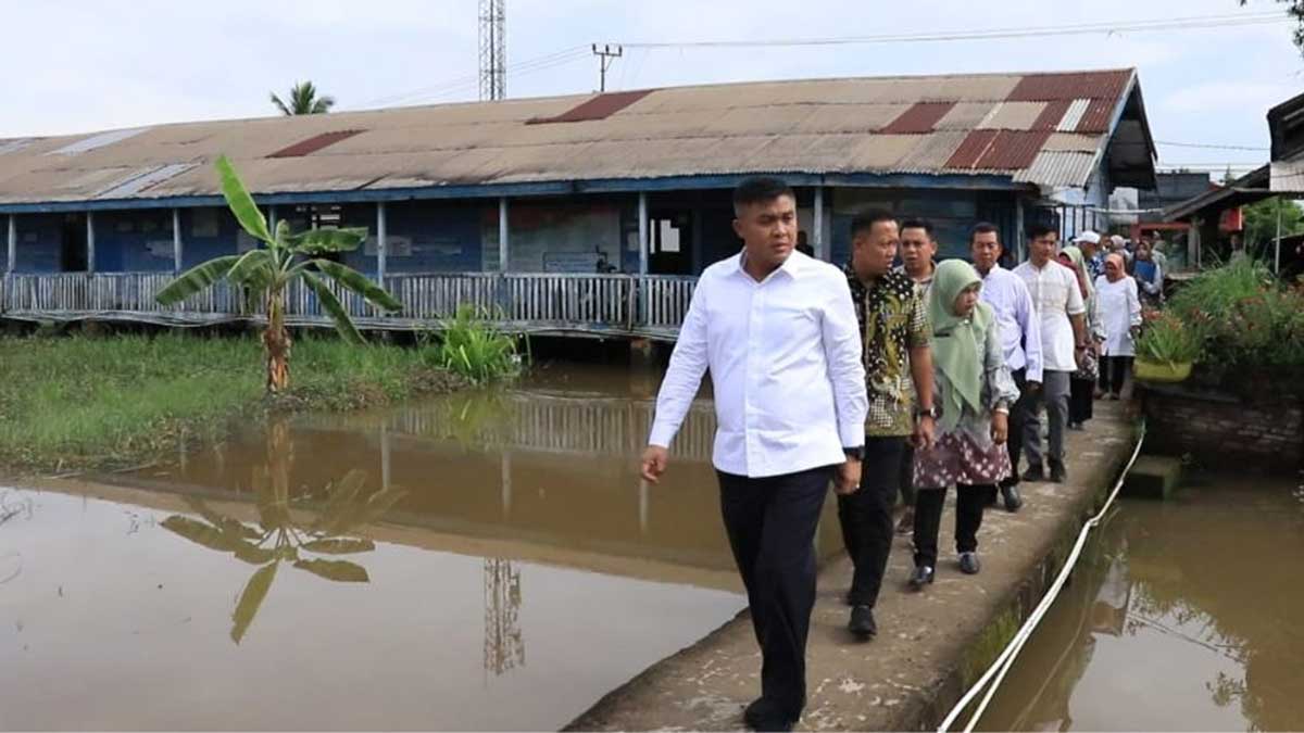 Bangunan SDN 200 Palembang Nyaris Roboh, Sekda Aprizal Tinjau dan Pastikan Perbaikan 2025