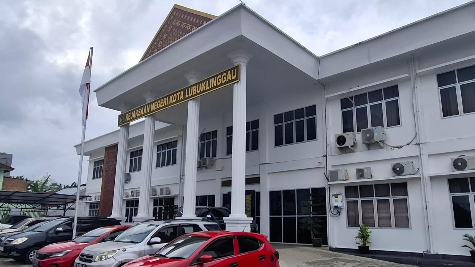 Penyidik Kejari Lubuk Linggau Minta Keterangan 2 Mantan Kadis PMD Muratara Terkait Dugaan Kasus Korupsi APAR