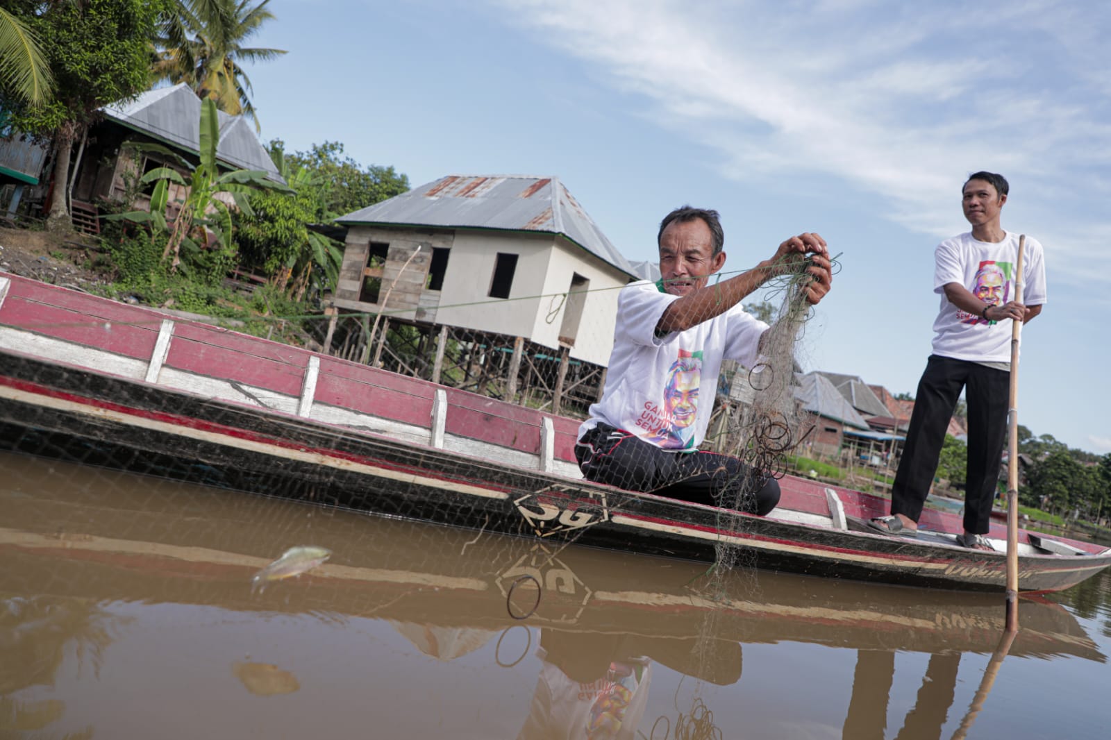 Nelayan Ganjar Rangkul Pelaut Ogan Ilir untuk Jaga Populasi Ikan Air Tawar