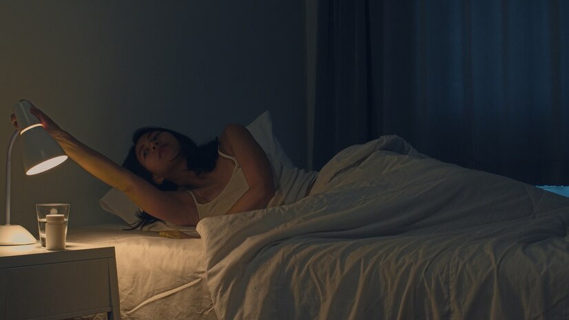 6 Manfaat Tidur dengan Lampu yang Redup, Nomor 6 Nggak Banyak yang Tahu