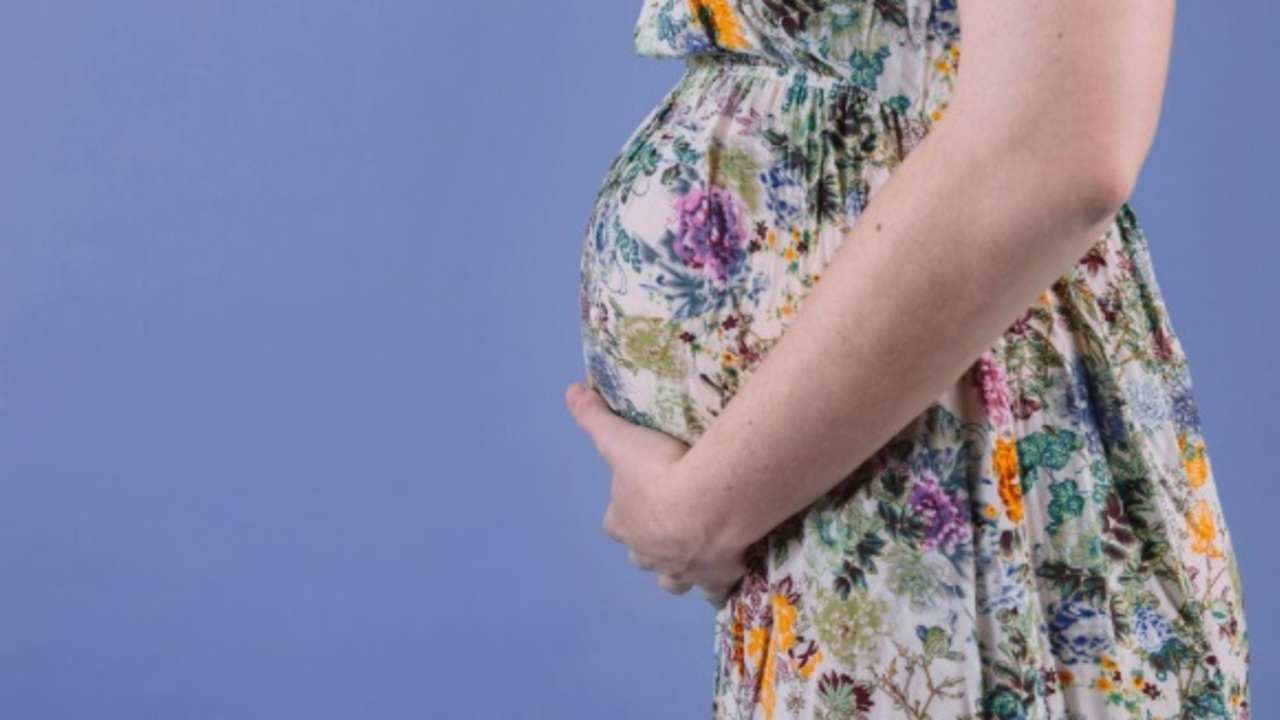 Ibu Hamil Ingin Puasa? Ini 7 Tips Aman agar Janin Tetap Sehat