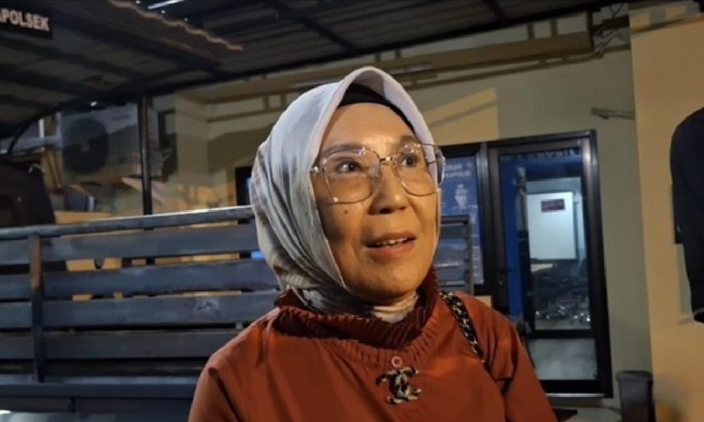 Alasan kesehatan, Pemeriksaan Lady-Ibunya Tidak di Polda Sumsel 