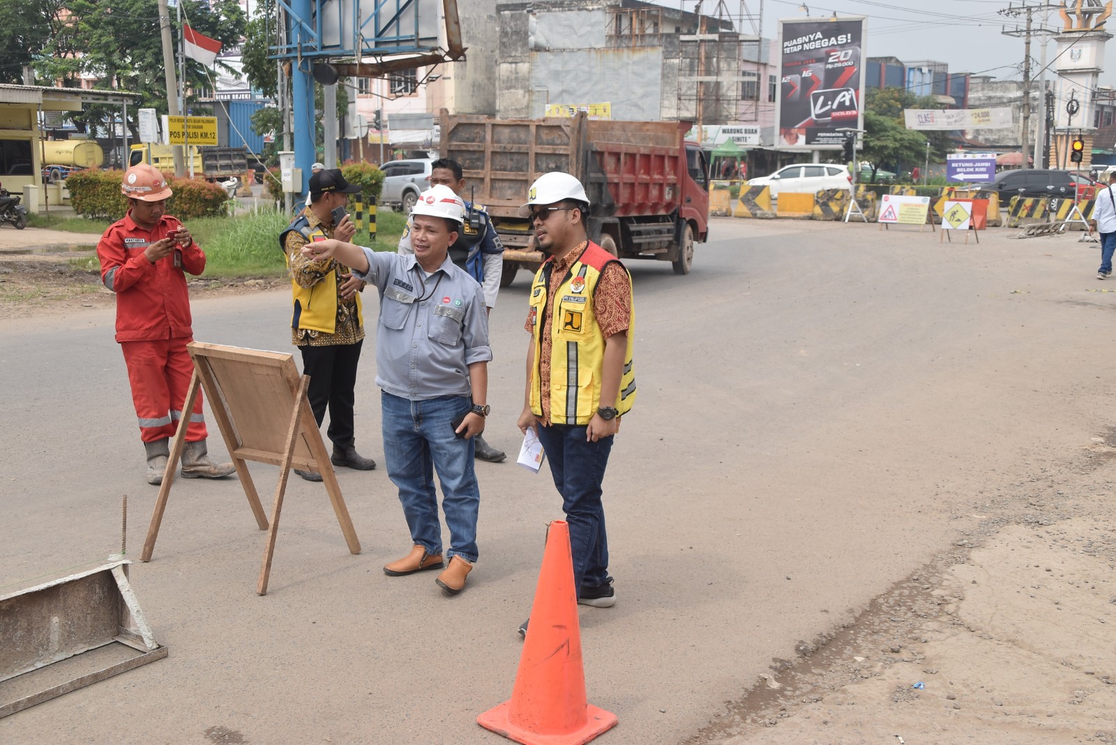 KPBU-AP Sumsel Lakukan Rekonstruksi Jalan, Arus Lalin KM 12 Dialihkan