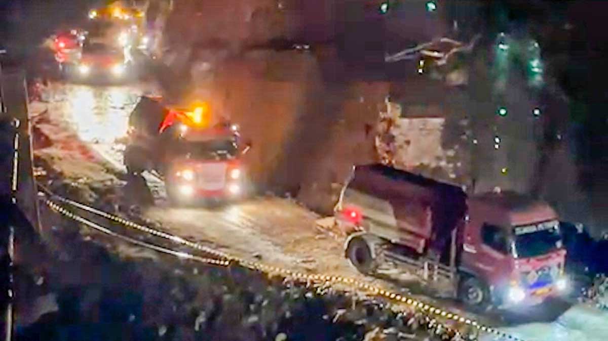 Dikawal Motor Trail, 7 Mobil Tangki Pertamina Berhasil Suplai BBM ke Bener Meriah