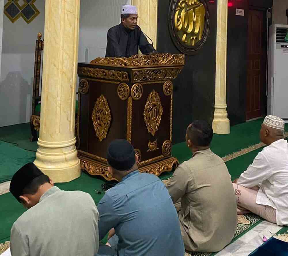Masjid Bakti Makosat Brimob Polda Sumsel Gelar Salat Tarawih Perdana Ramadan 1444 H
