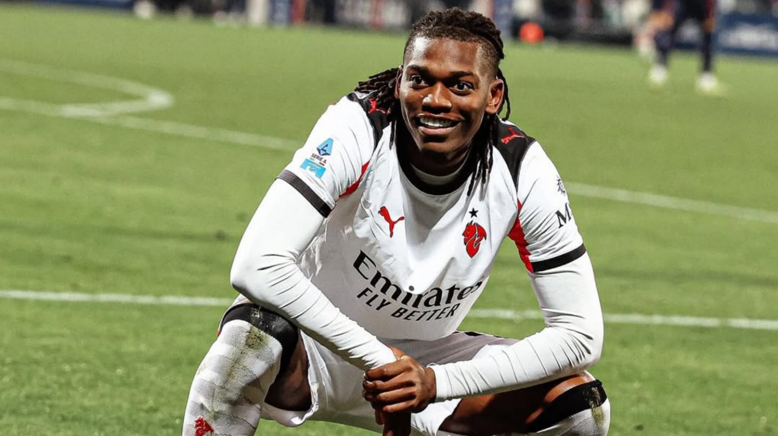 Cagliari 0-1 AC Milan: Gol Leao Membawa Tim Allegri ke Puncak Klasemen Serie A