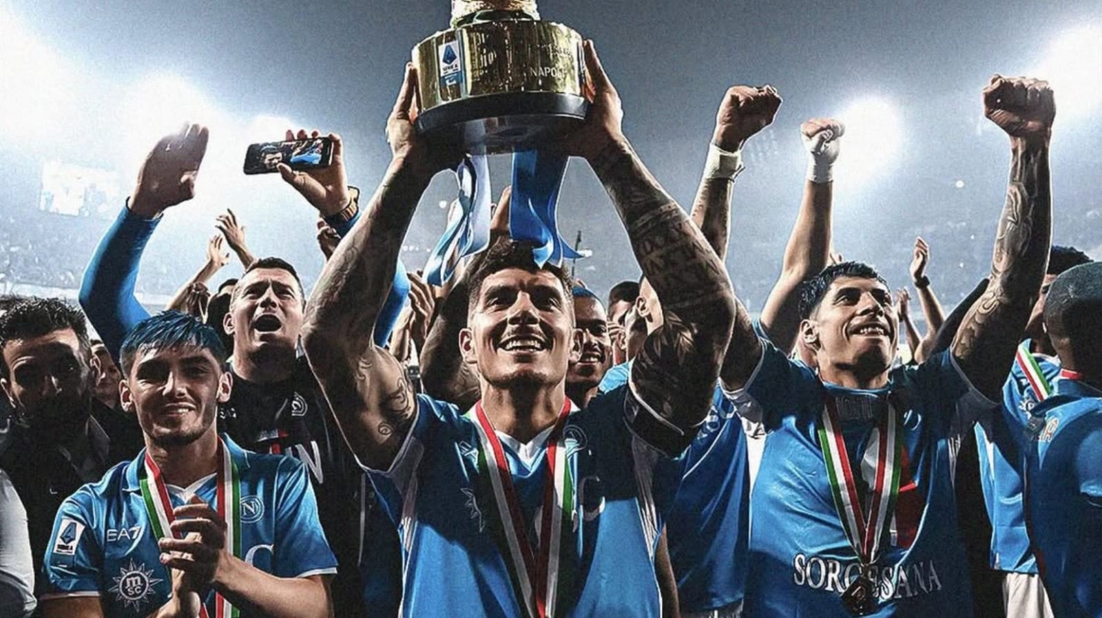 Napoli Sebaiknya Tidak Menyia-nyiakan Tiket Emas Mereka Musim Panas Ini