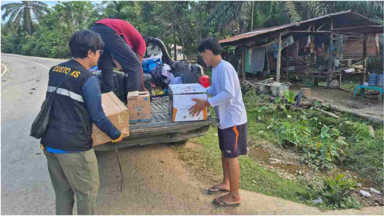 Aksi Nyata Bea Cukai Langsa, Ringankan Beban Warga Terdampak Banjir Aceh Tamiang
