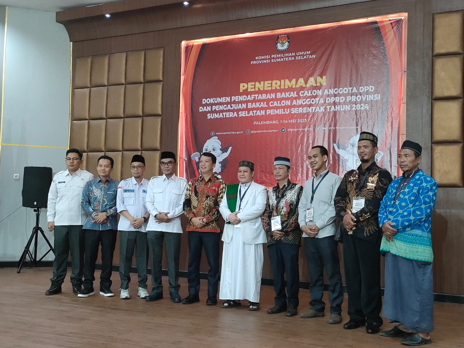 Datangi KPU Sumsel, H Syofwatillah Mohzaib Optimis Melaju ke Senayan, Ini Alasannya