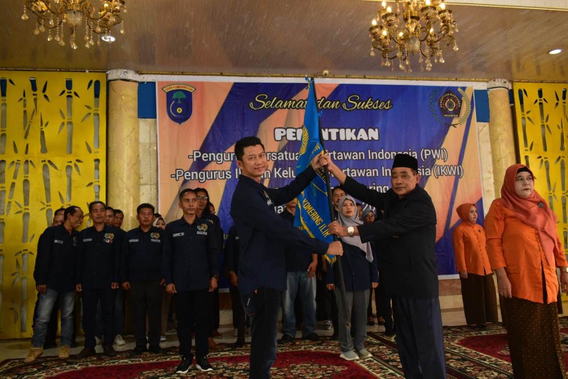 Lantik Pengurus PWI OKI Masa Bakti 2024-2027, Kurnaidi Sampaikan Pesan Penting Ini