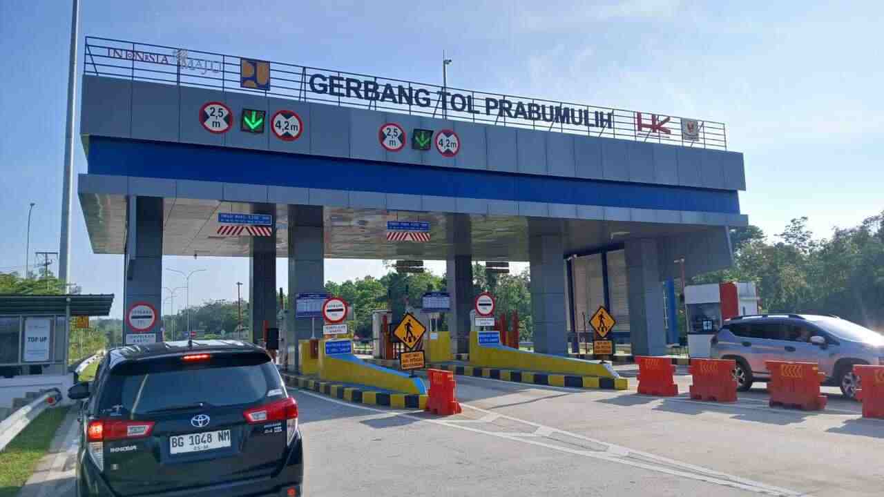 Periode Libur Waisak, 100.692 Kendaraan Lintasi JTTS, VLL Tertinggi di Tol Pekanbaru – Dumai