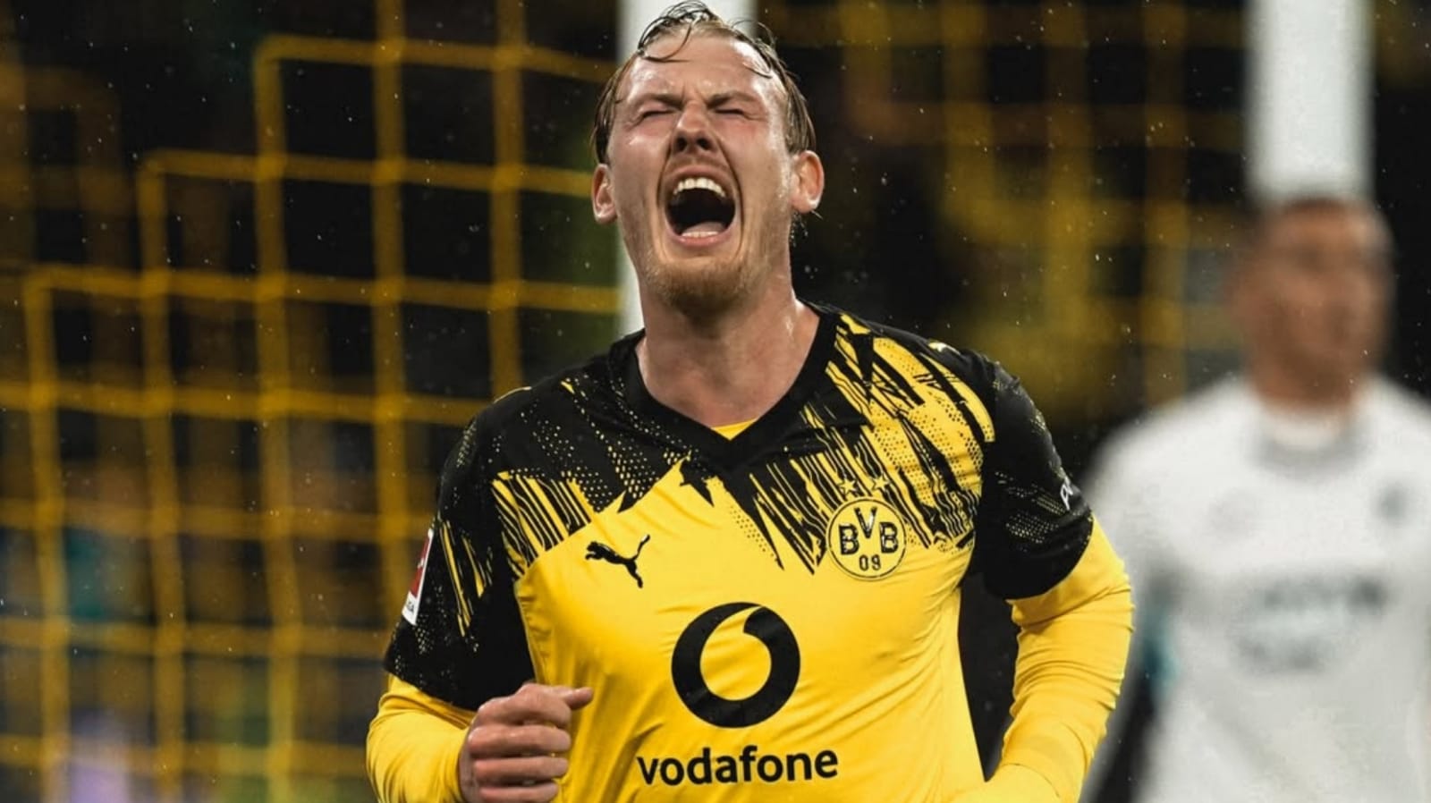 Roma Mencoba Menyatukan Kembali Dua Bintang Borussia Dortmund