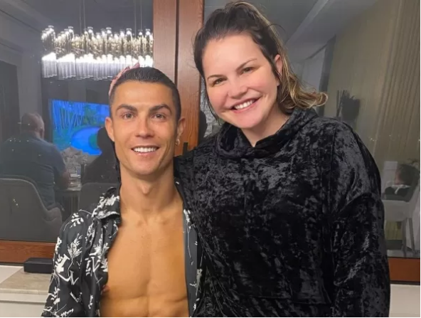 Cristiano Ronaldo Panen Kritikan, Sang Kakak Marah-marah pada Media dan Fans