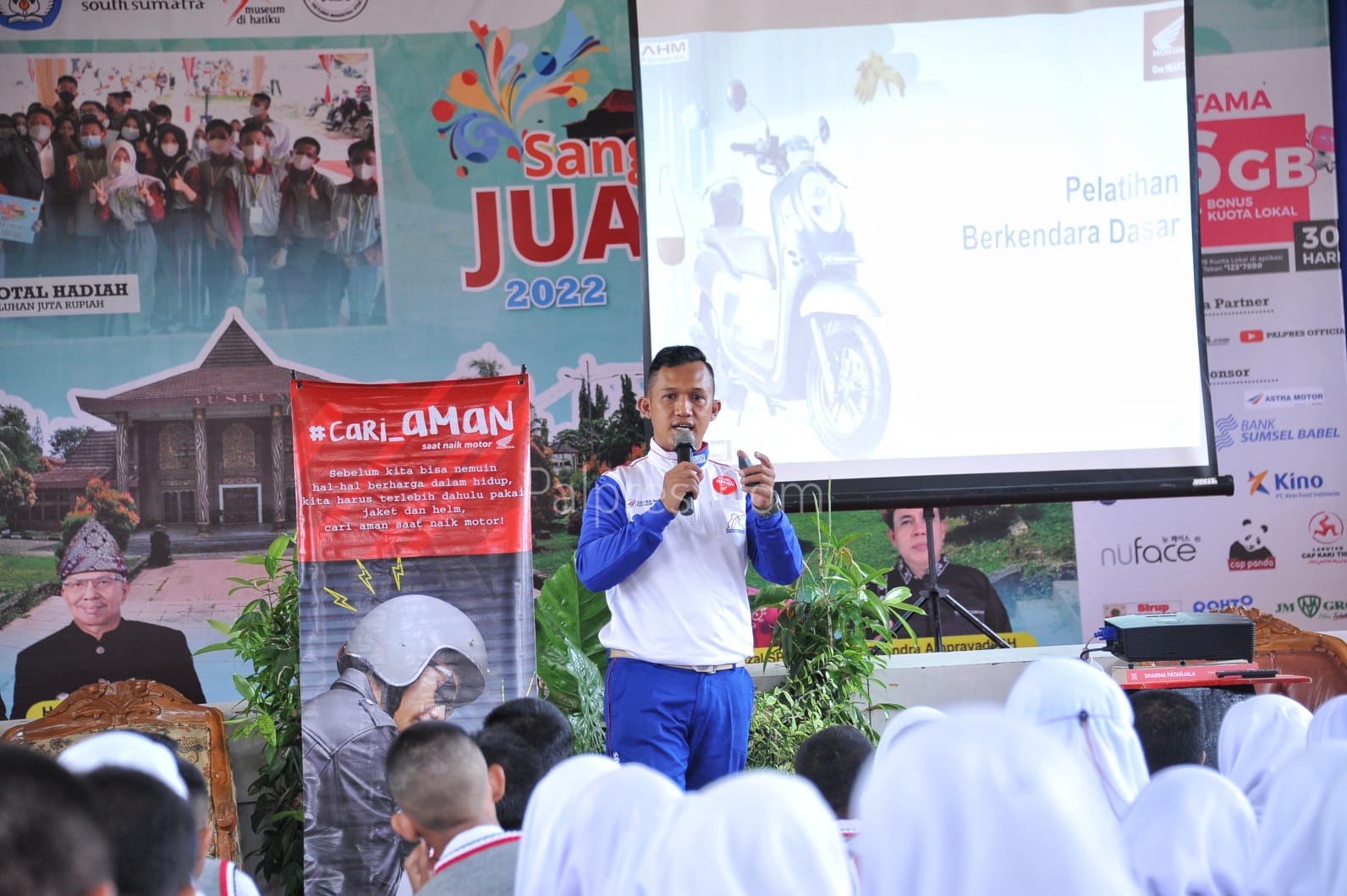 Astra Motor Sumsel Edukasi Safety Riding ke Siswa SMAN 15 Palembang