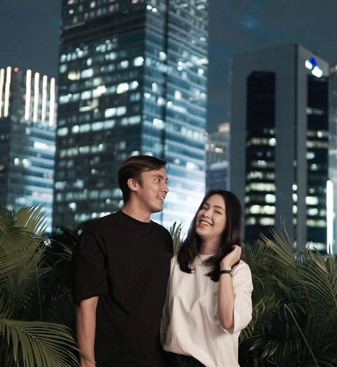 Batal Cerai, Kini Rendy Kjaernett dan Lady Nayoan Berencana Honeymoon Lagi