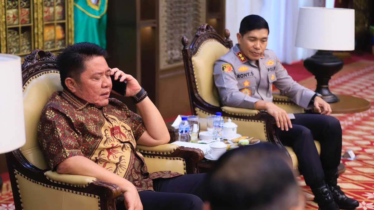 Jarak Pandang Membaik, Gubernur Herman Deru Minta Pilot Project Dry Ice di Sumsel Terus Dilanjutkan!