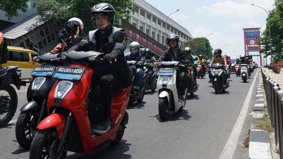 Baru Beralih ke Motor Listrik? Ini 5 Tips #Cari_Aman dari Astra Motor Sumsel