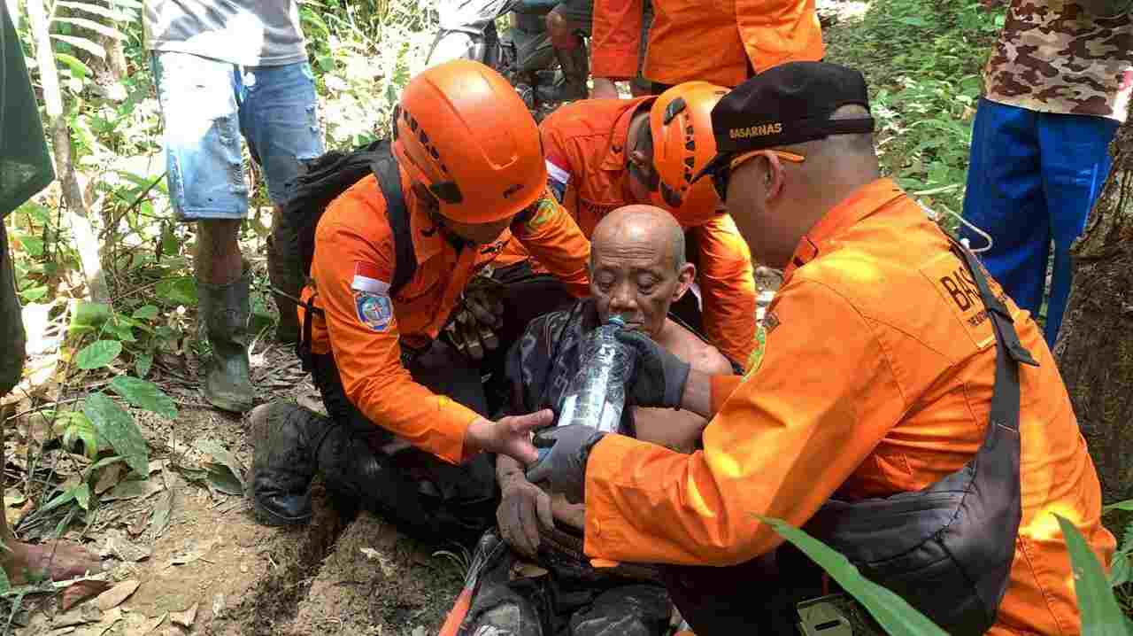 Alhamdulillah! Lansia Warga Musi Rawas yang Hilang Misterius Ditemukan Selamat oleh Tim SAR