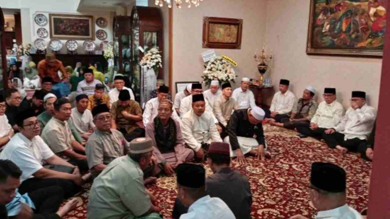 Hari Ketiga Kepergian Alex Noerdin, Rumah Duka Masih Dipadati Pelayat