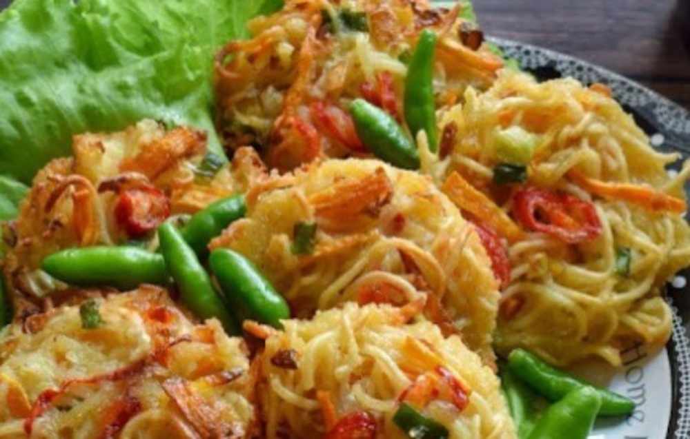 Yuk Bikin Bakwan Mie Sayur, Camilan Ringan Menggoda Selera  