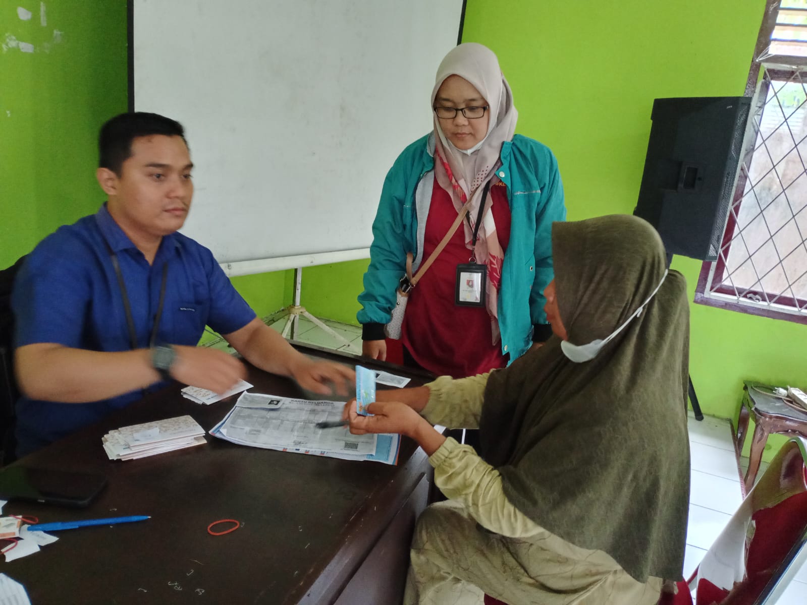 Cara Mudah Daftar Bansos PKH BPNT Cuma Modal HP, Tanpa Harus ke Dinas Sosial!