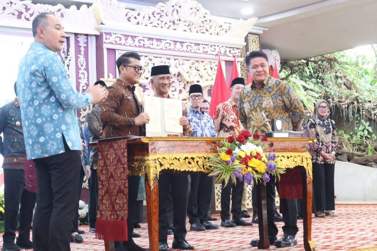 Wakil Wali Kota Lubuklinggau Hadiri Penandatanganan MoU Antara Pemda se-Sumsel dengan BPS
