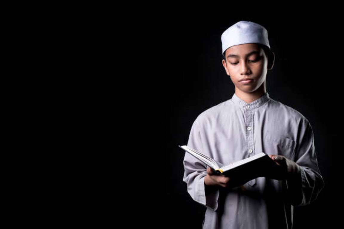 Surat Al Fatihah Begitu Dahsyat, Keistimewaannya Bikin Hidup Tentram dan Damai