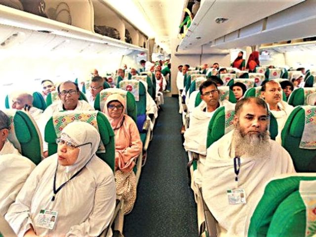 Simak 6 Tips Sehat bagi Jemaah Haji 2023 di Pesawat Ala Nirman Anestesi