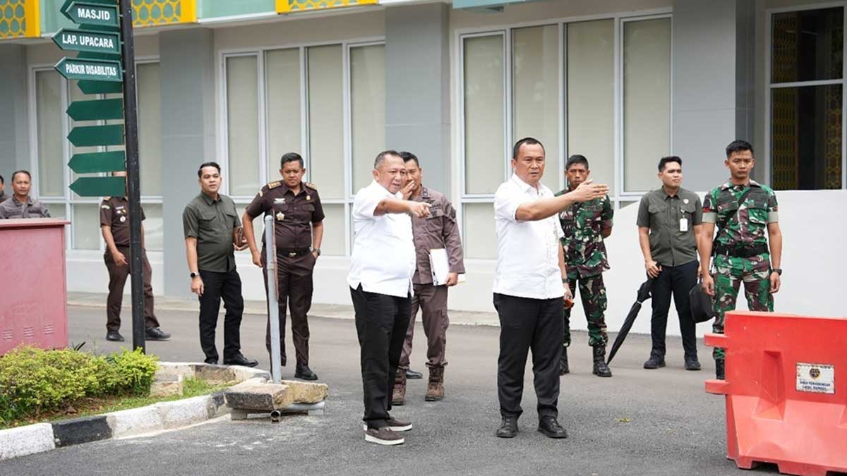 Pesan Tegas Dr. Ketut Sumedana Saat Tinjau Proyek Baru Kejati Sumsel