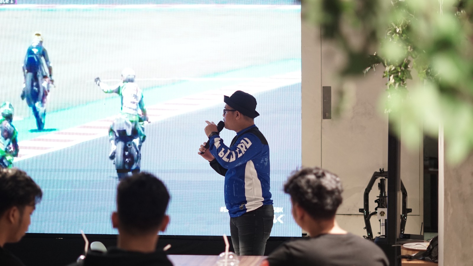 Dukung Pebalap Indonesia, Yamaha Thamrin Brothers Palembang Gelar Nobar WSSP 300 Round 3 Misano World Circuit
