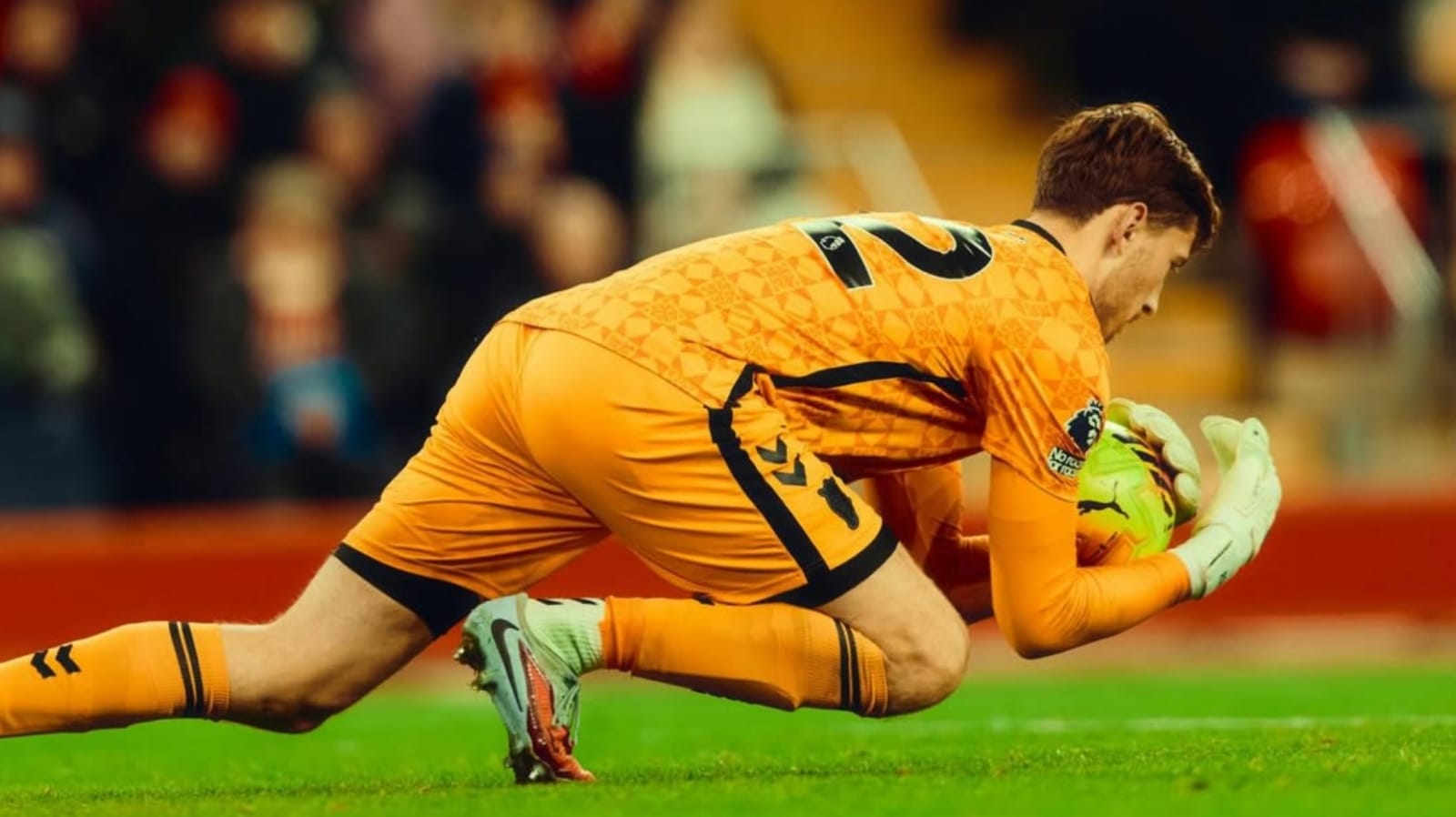 Lebih mahal dari Buffon Siapa Kiper Incaran Spurs Sebagai Pengganti Vicario?