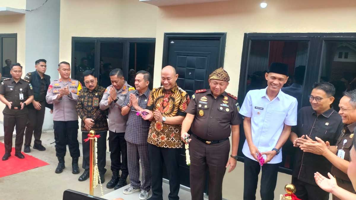 Kajati Sumsel Resmikan Rumah Jabatan Kasi Kejari Lubuklinggau